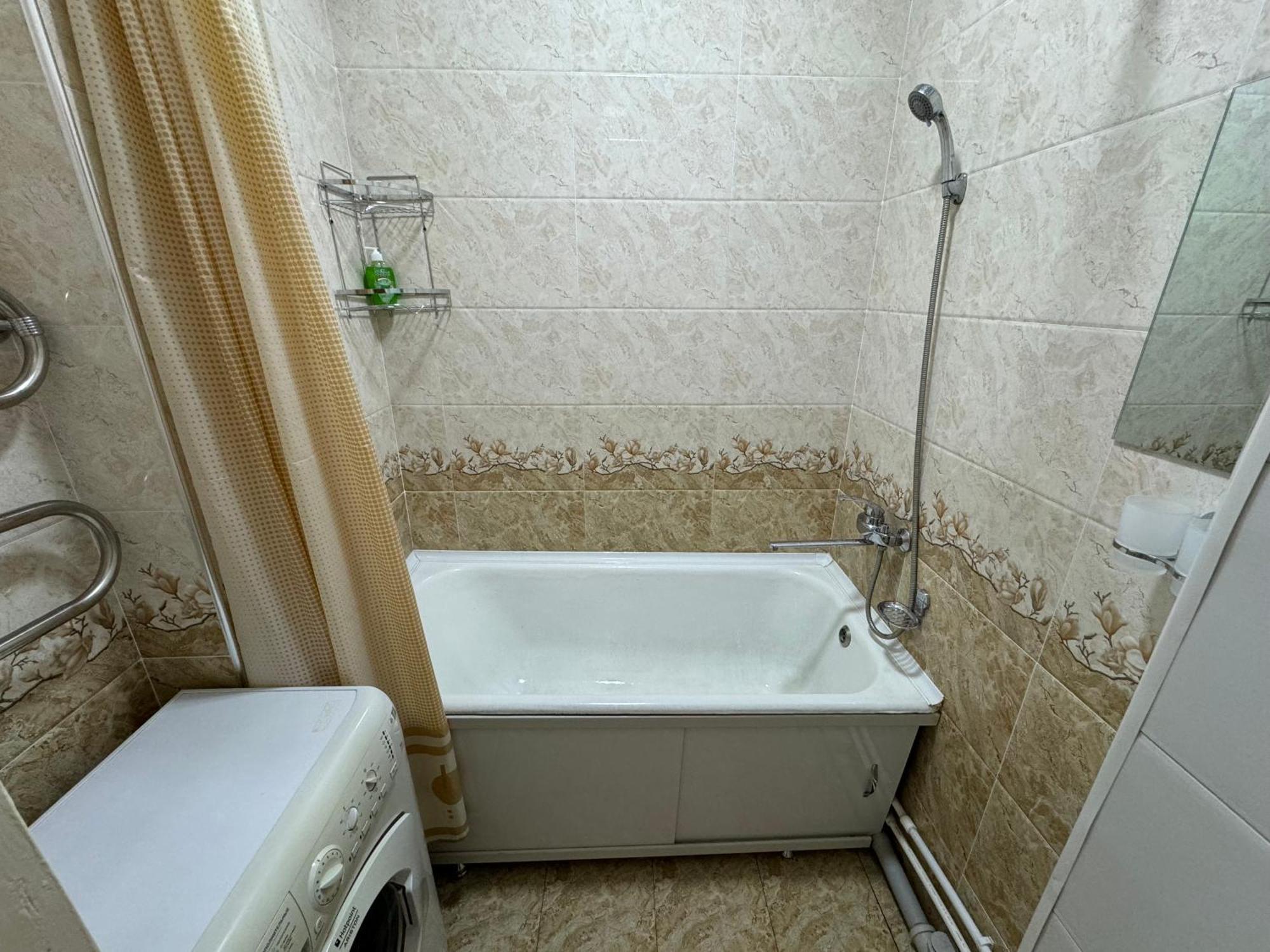 Yunusabad 7 Американский Посольство Tasjkent Exteriör bild